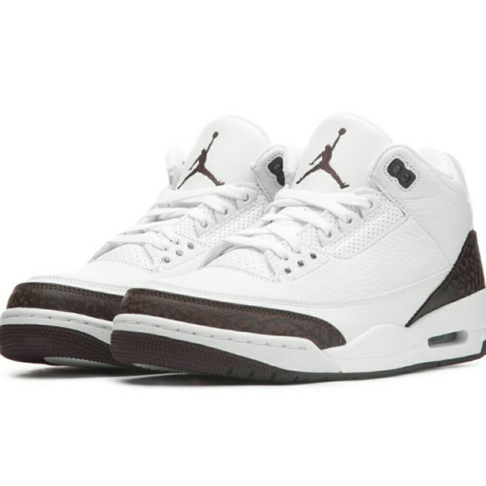 Jordan 3 Retro Mocha (White/Mocha)💯🔥